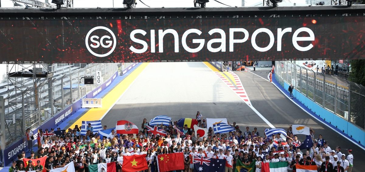  2018 F1 in Schools World Finals team on track at the Singapore Grand Prix 